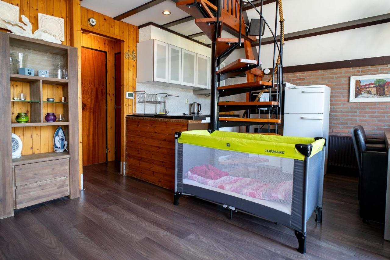 Apartamento Lovely House Till 6 P. Near Amsterdam, Sea Opmeer Exterior foto