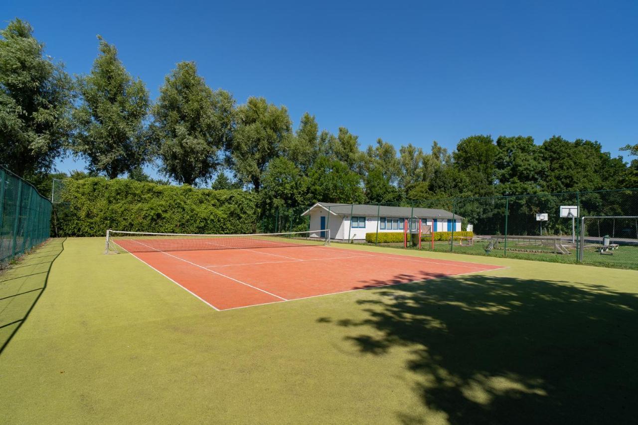 Apartamento Lovely House Till 6 P. Near Amsterdam, Sea Opmeer Exterior foto